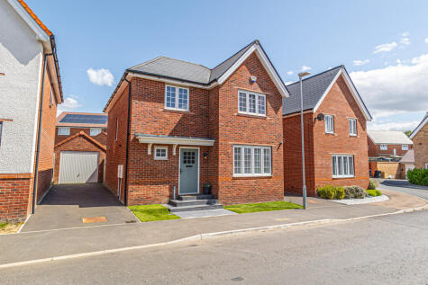 Elm Walk, Rayleigh, SS6