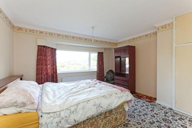 3 bed Semi-Detached for sale Image 6