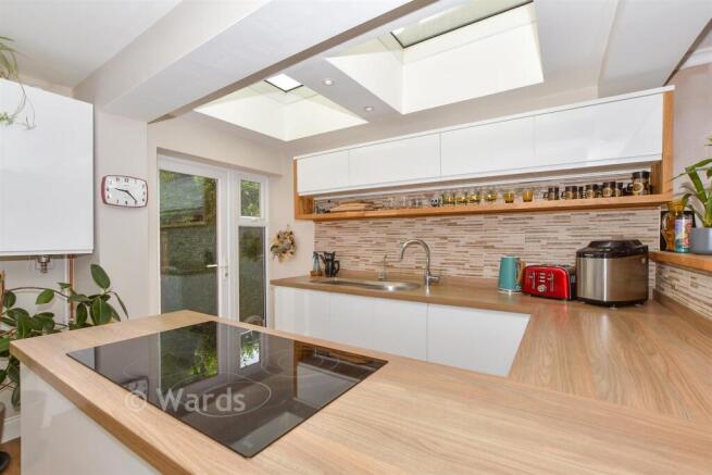 Linden Road, Ashford, Kent photo 3