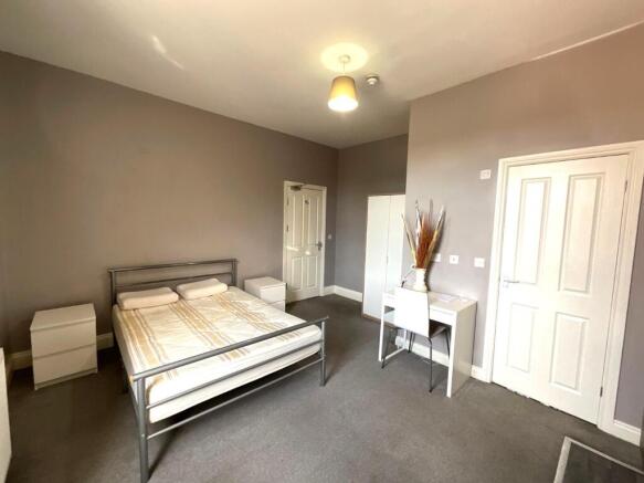 1 bed House Share to rent in doncaster