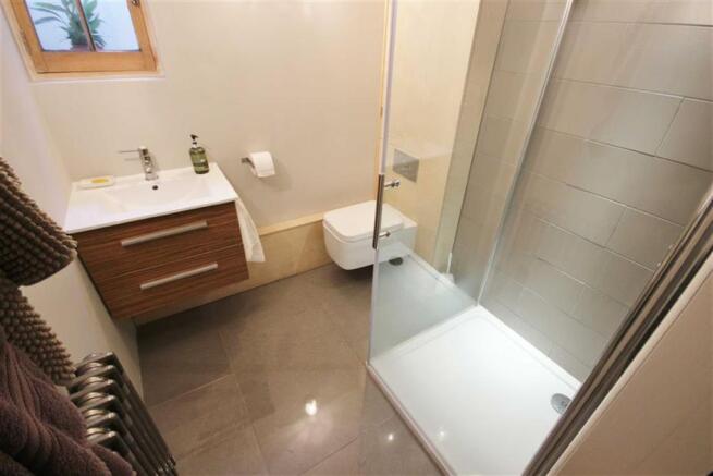BASEMENT SHOWER ROOM