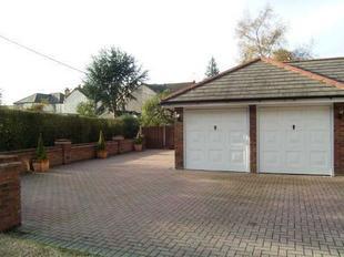 DOUBLE GARAGE