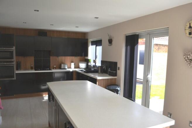Kitchen S66 3RX