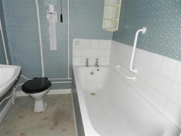 Photo 6