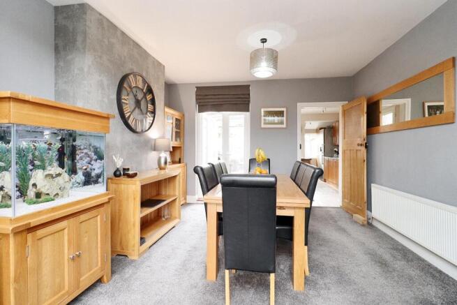 2 bed Terraced for sale Image 7