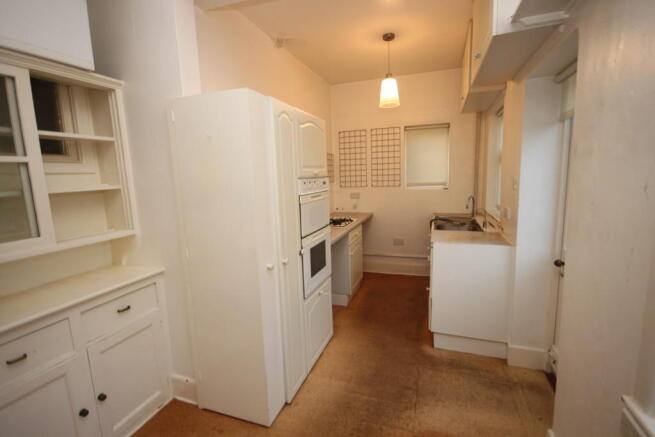 Kitchen/Breakfast...
