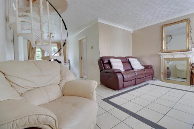 32 VIKING WAY 2025-7.jpg