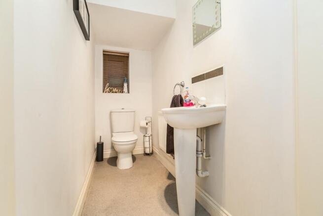 toilet.jpg