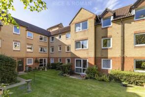 Flat 11, Badgers Court, The Grove, Epsom KT17 4JW