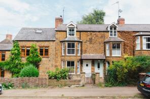 3, Hillside Cottages, Stratford Road A422, Banbury OX15 6EF
