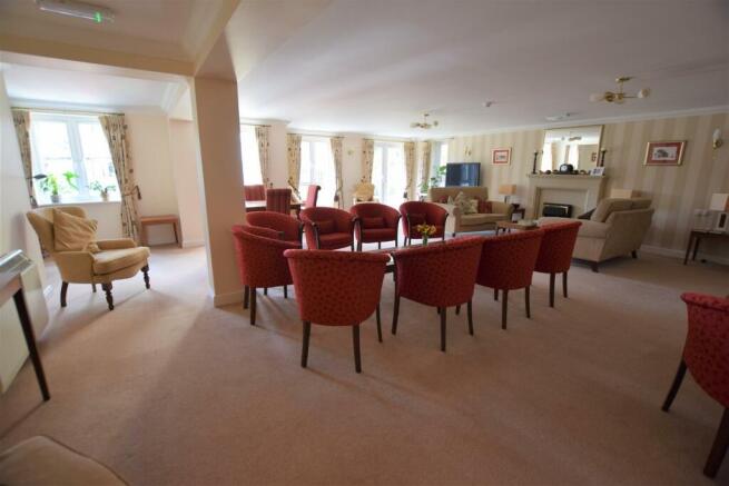 Communial Living Room 2.JPG