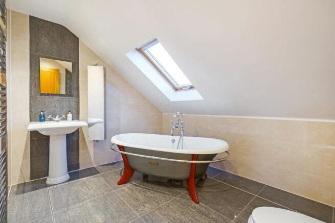 22 Ledgate Lane 311841 - (28).jpg