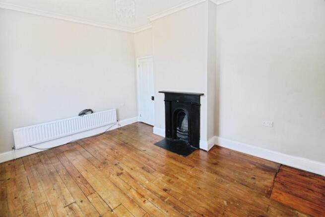 3 bed Terraced for sale Image 11