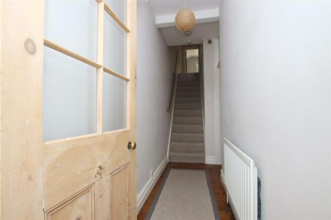Entrance hall.JPG