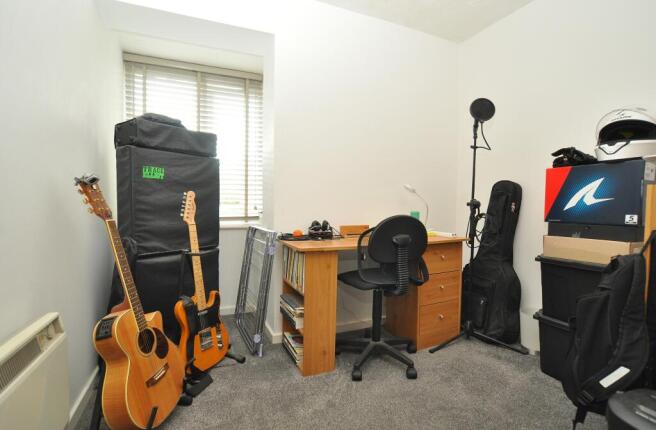 Photo 16