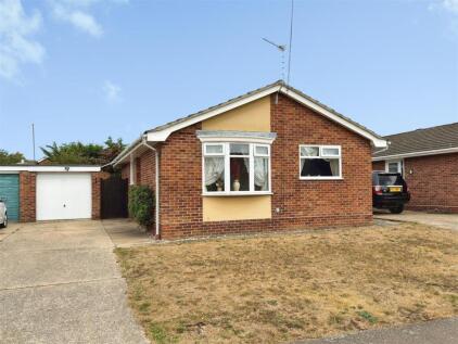 Pebble Close, Lowestoft, Suffolk, NR32