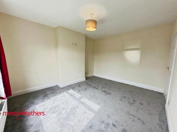 3 bed Semi-Detached to rent Image 4