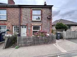 132, Carisbrooke Road, Newport PO30 1DQ