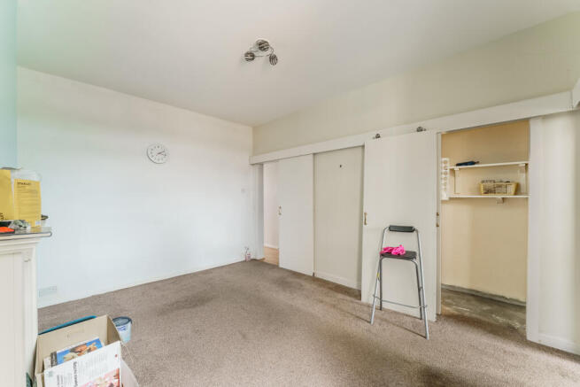 3 bed Terraced for sale Image 6