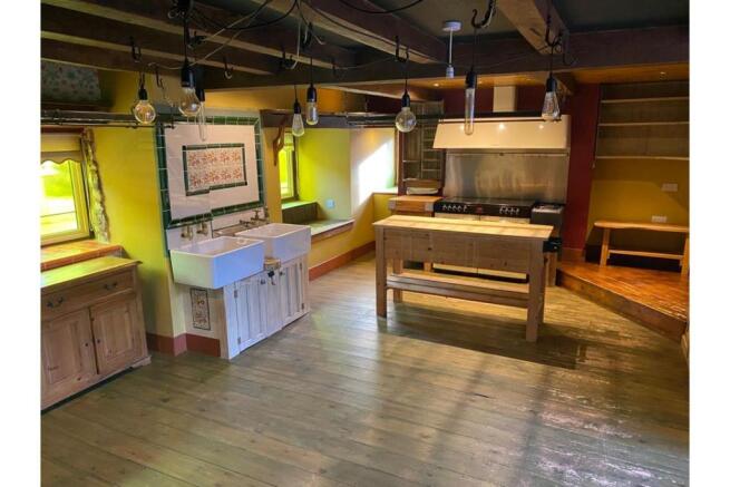 Kitchen/Breakfast