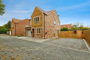 2, Oakland Cottages, Pentney Lane, Pentney PE32 1JE