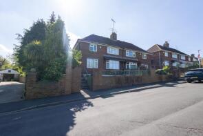 31, Low Grange View, Belle Isle, Leeds LS10 3DT