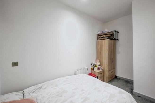 1 bed Flat for sale Image 9