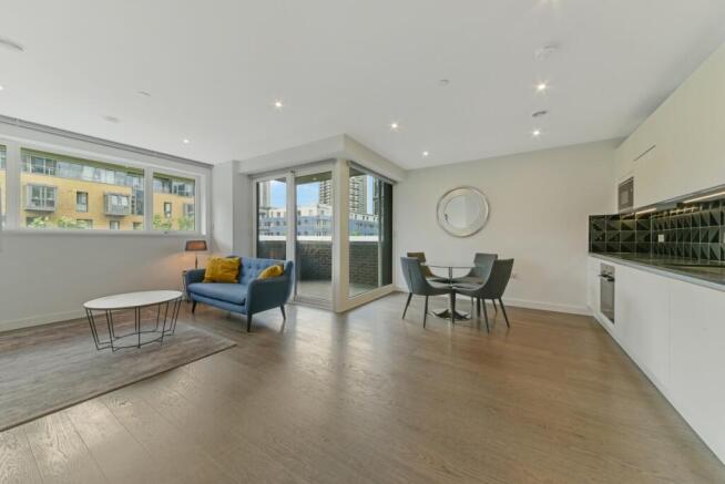 Living Area - Walton