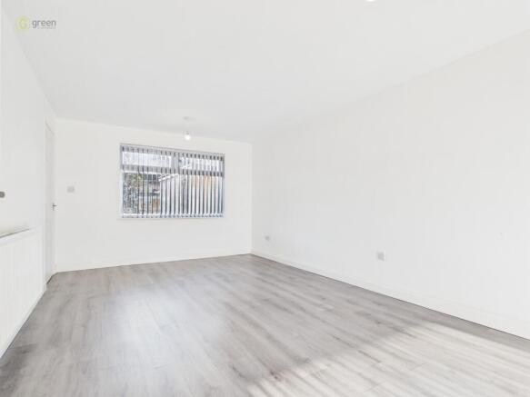 cam01332g0pr0654still005