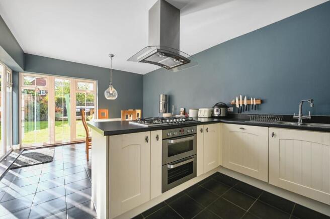 Kitchen / Dining Room