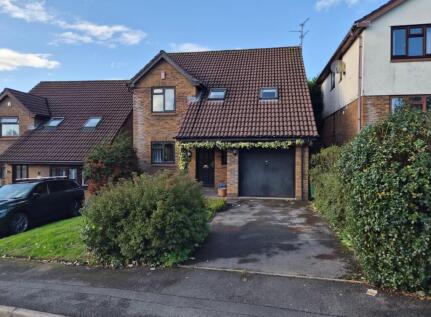 16 Heol Y Cadno, Thornhill, Cardiff, South Glamorgan, CF14 9DY