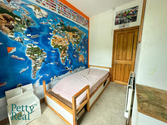 2 bed Terraced for sale Image 10