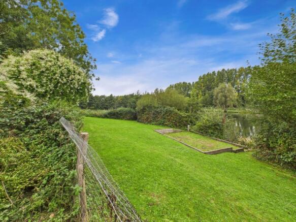 Garden View Of Lakes