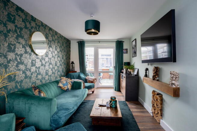 3 bed Semi-Detached for sale Image 7