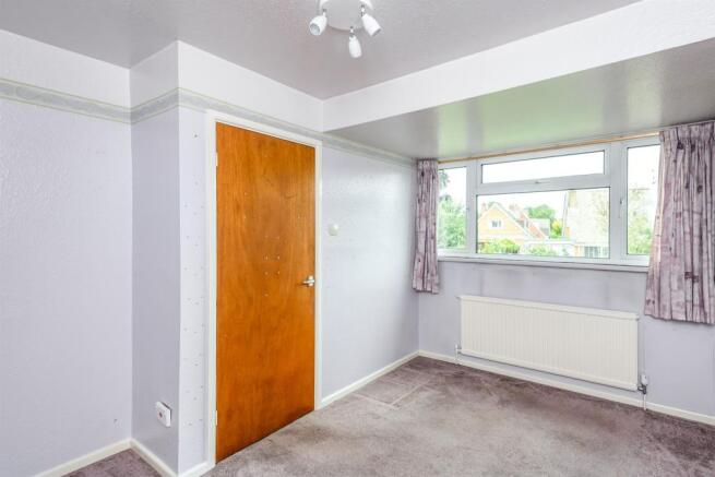 Reception Room 2 /bedroom 3:
