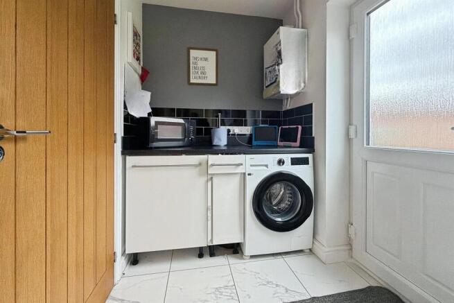 3 bed Detached for sale Image 5