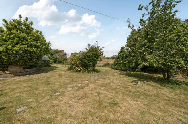 1306665-4-684da47...