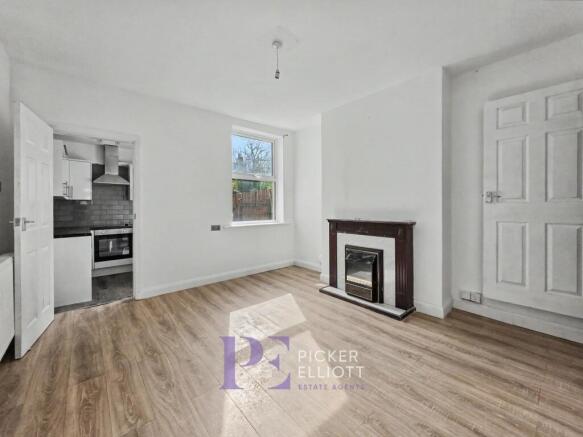 London Road, Hinckley, LE10 photo 4