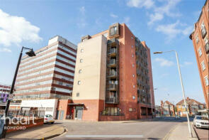 Flat 30, Emma House, Market Link, Romford RM1 1XJ