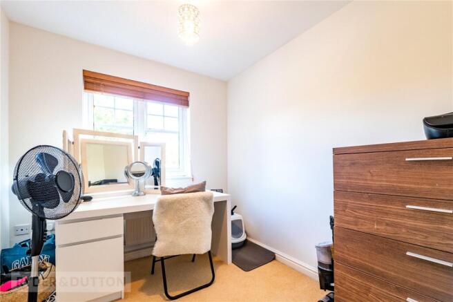 2 bed Apartment for sale Image 10