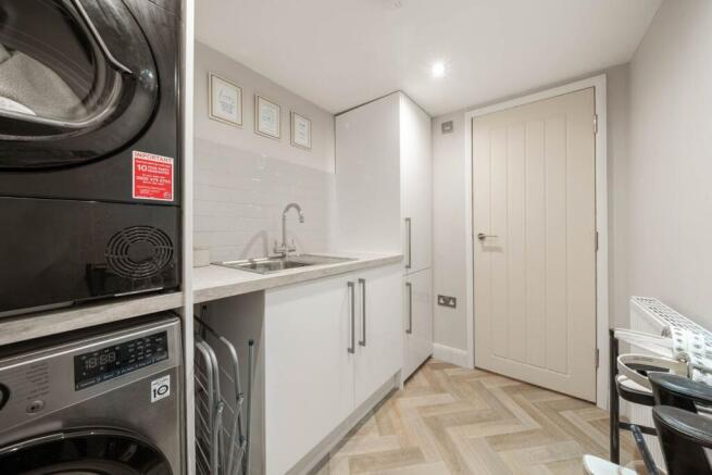 4 bed End of Terrace for sale Image 5