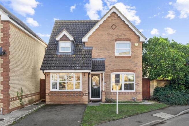 3-bed detached on Doulton Close, Harlow, Essex, CM17, £450,000