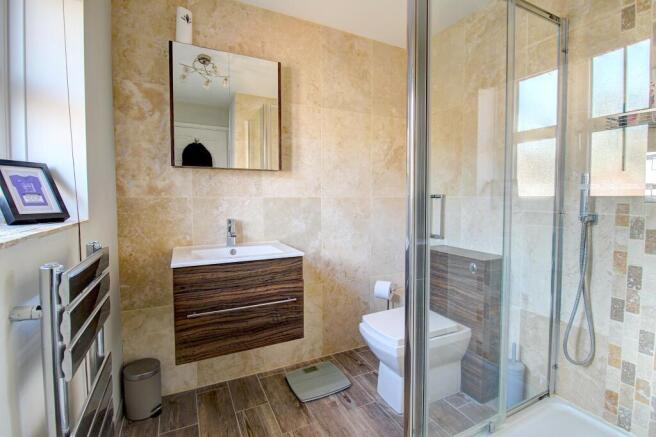 En Suite Shower Room