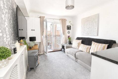Riverside Place, Fordingbridge, Hampshire, SP6