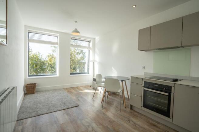 Lounge/Kitchen