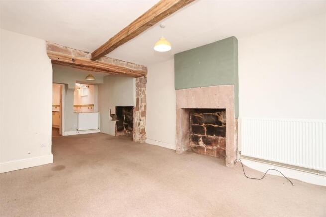 Living Room2.jpg