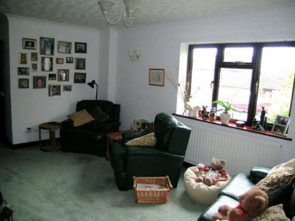 Lounge 2