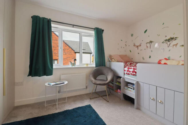 3 bed Terraced for sale Image 12