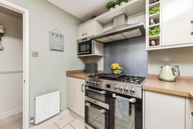 2 bed Detached Bungalow for sale Image 6