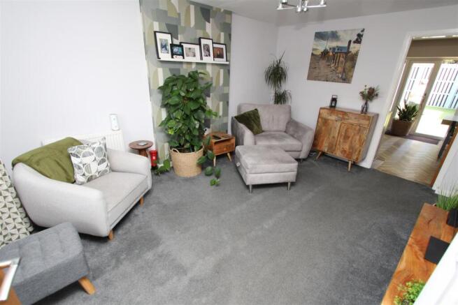 3 bed Detached for sale Image 6